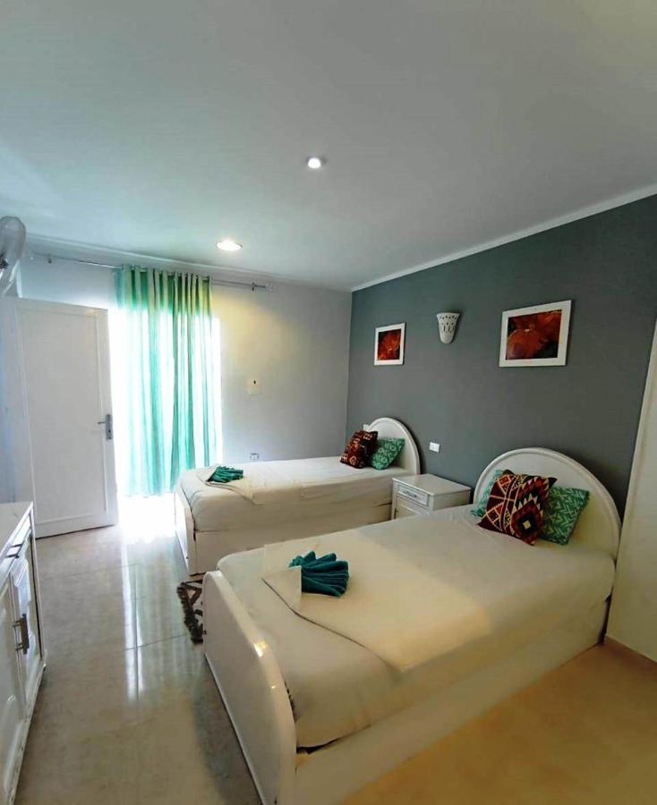 Nefertarie Guest House Luxor Exterior foto