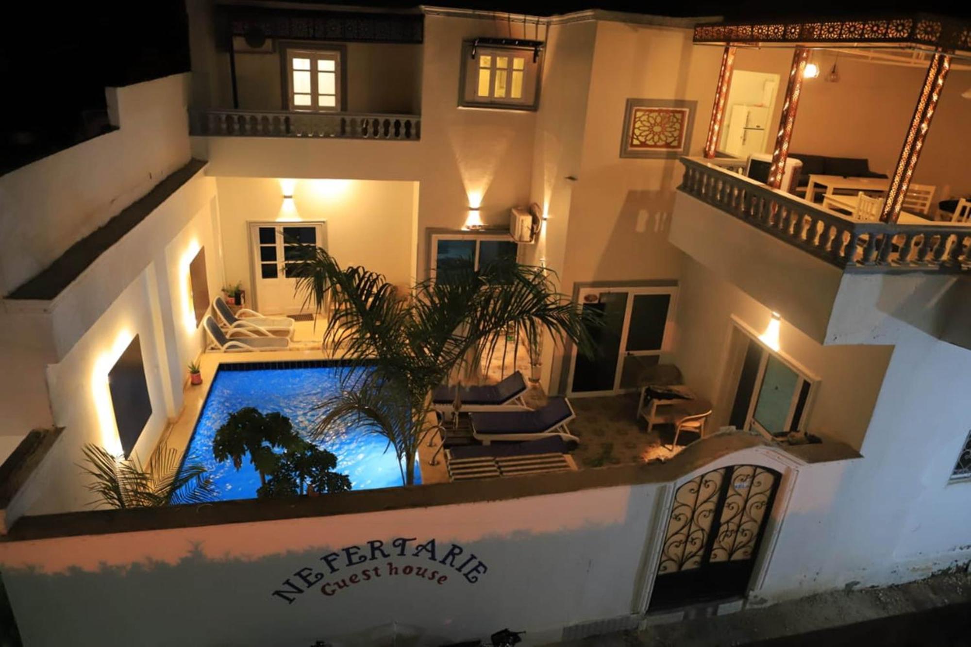 Nefertarie Guest House Luxor Exterior foto